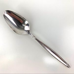 2/$20 1847 Rogers Bros. IS 1965 Vintage Silver Garland Pattern Serving Spoon